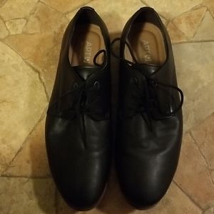 APT.9 Memory foam black  dress shoes